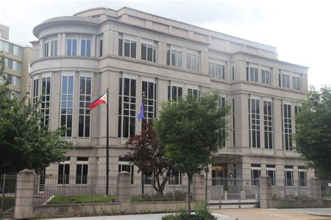 philippine embassy manila philippines.